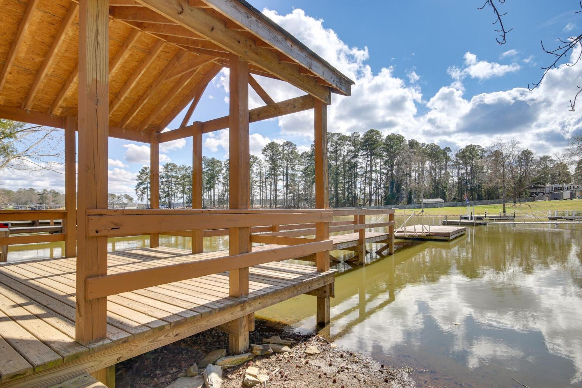 Pet-Friendly Lakehouse View Tower And Fire Pit! Lake Murray Shores エクステリア 写真